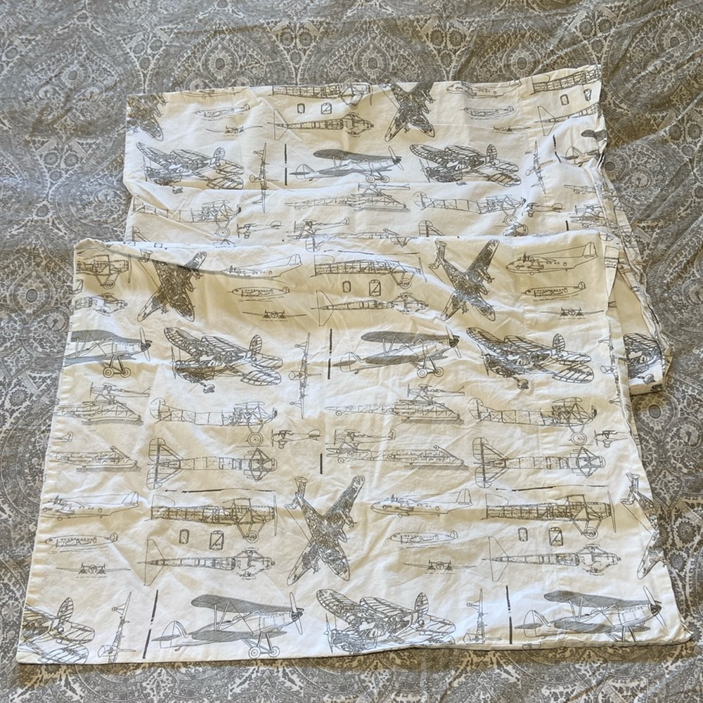 Restoration Hardware standard pillowcases